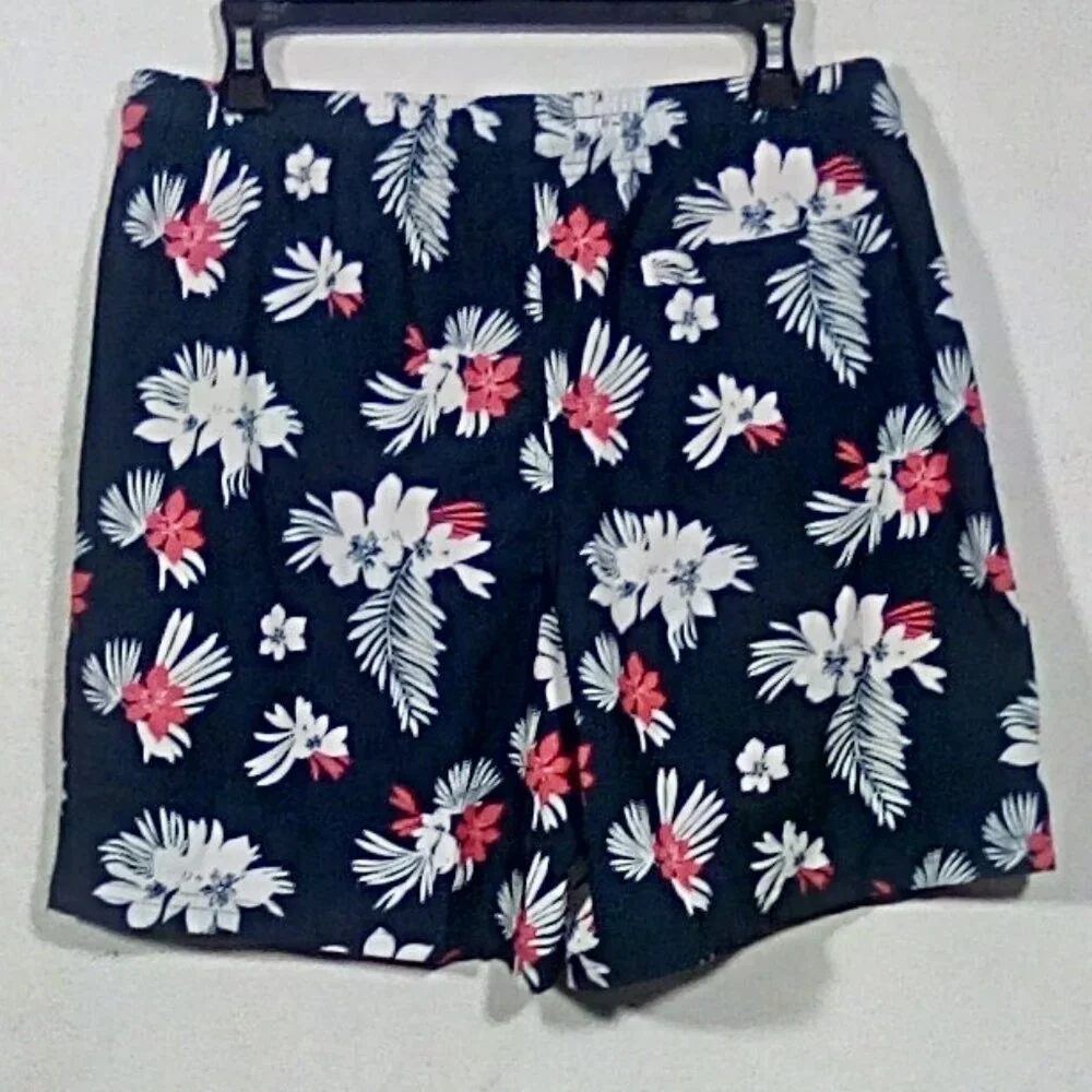 NWT Biwisy Men’s swim trunks with pockets: Blue Floral: Size: M